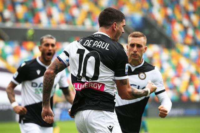 中国男篮不敌德国狂输49分 李凯尔10分周琦9分