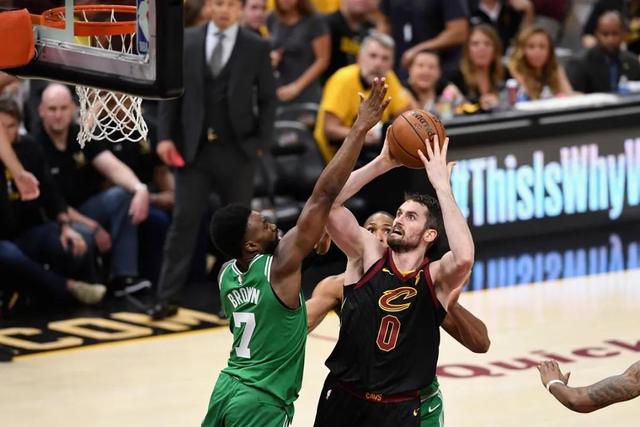 亚洲杯-中国女篮淘汰澳大利亚 将与日本队争冠