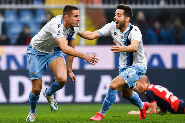 利物浦17岁中场尼奥尼将首发出战南安普顿