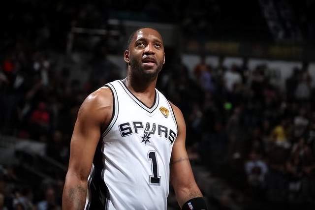 广州男篮官宣杨学增担任主教练 接替郭士强